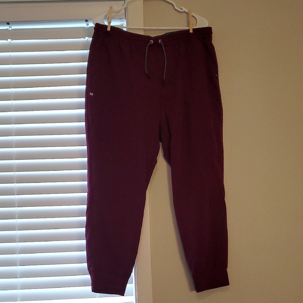 Maroon Jogger Scrub Pants